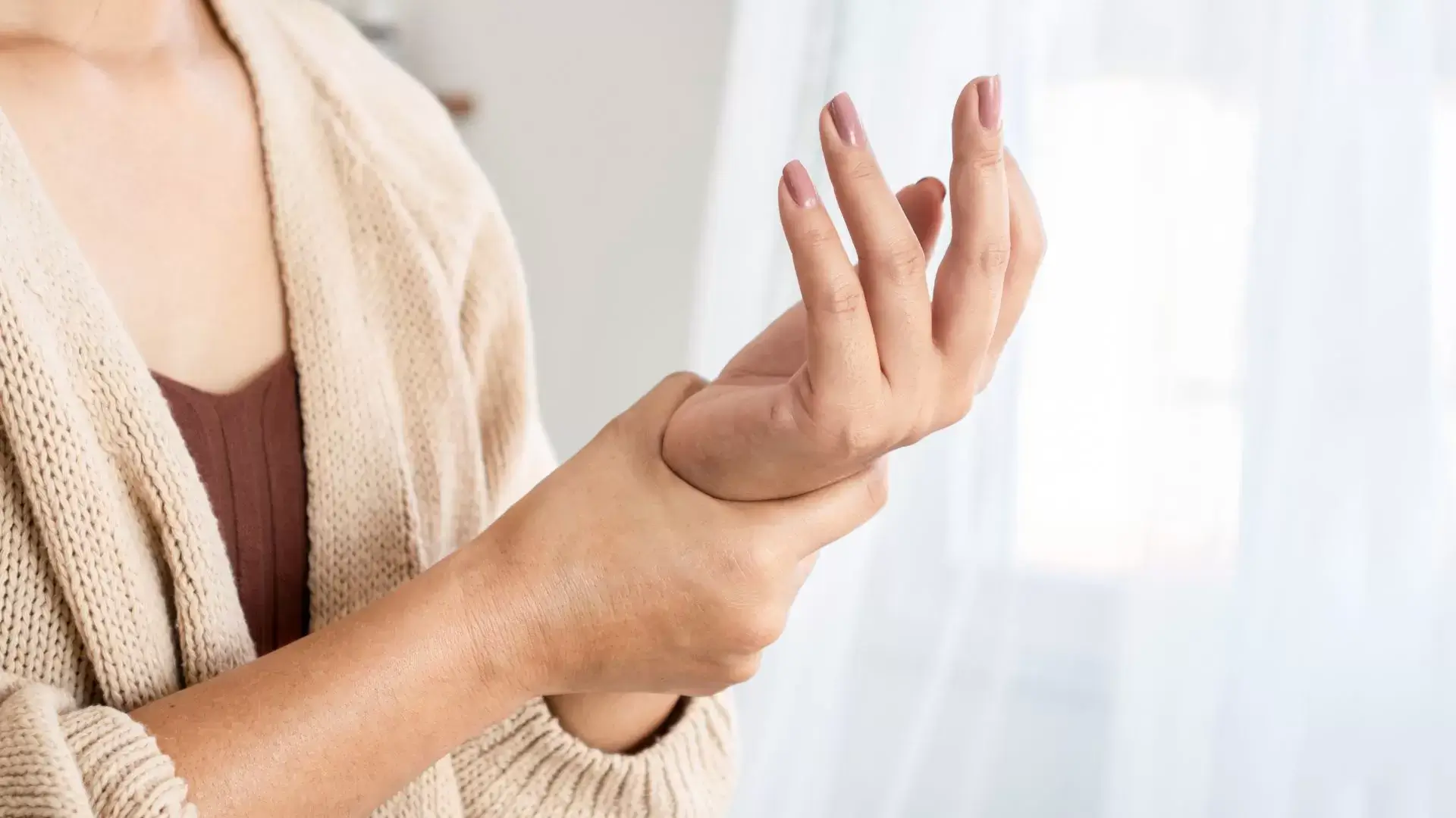 Chiropractor for Wrist Injury