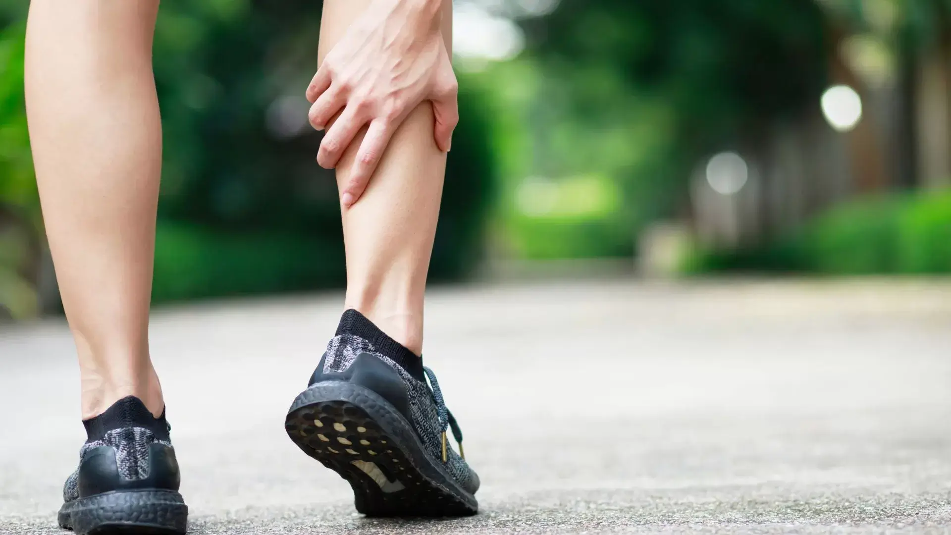 Symptoms of Strains and Sprains