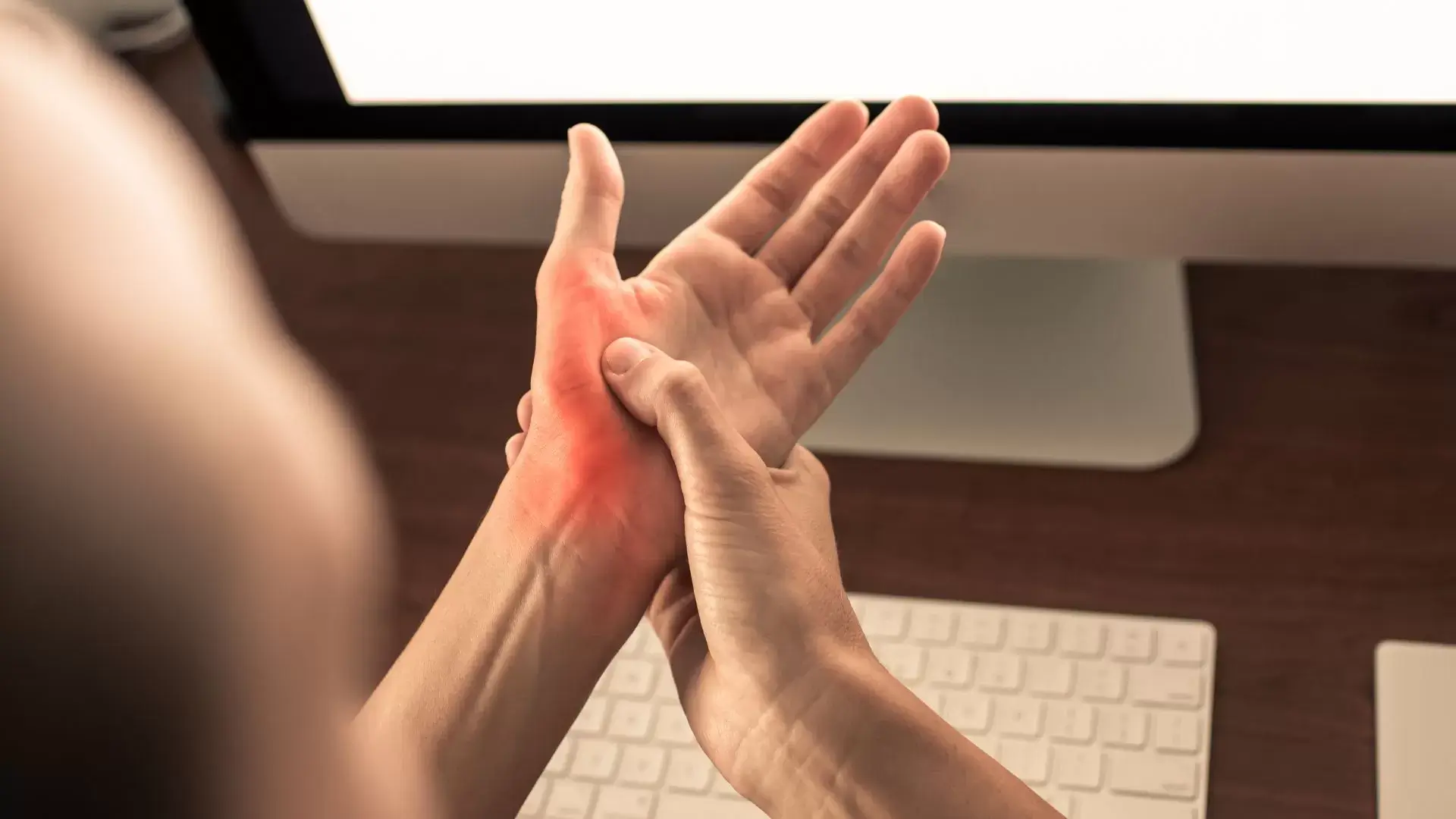 Physiotherapy for Hand Fractures and Bone Injuries