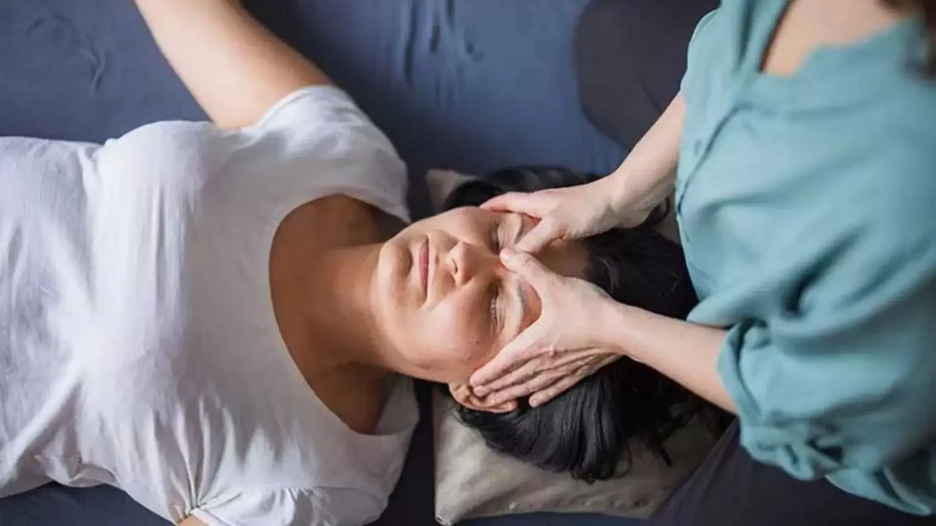 Postural Therapy to Enhance Sinus Drainage and Airway Health