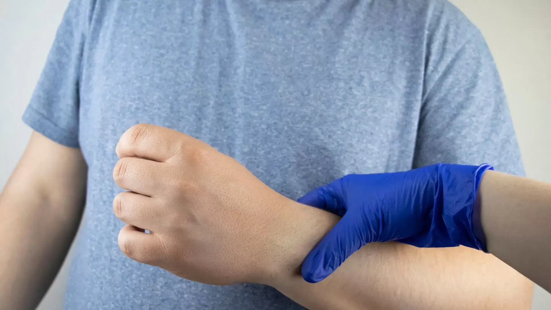 Chiropractor for Wrist Injury 9 Sprains, Strains, and Ligament Injuries